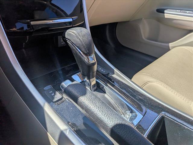 Used 2017 Honda Accord EX-L image 11