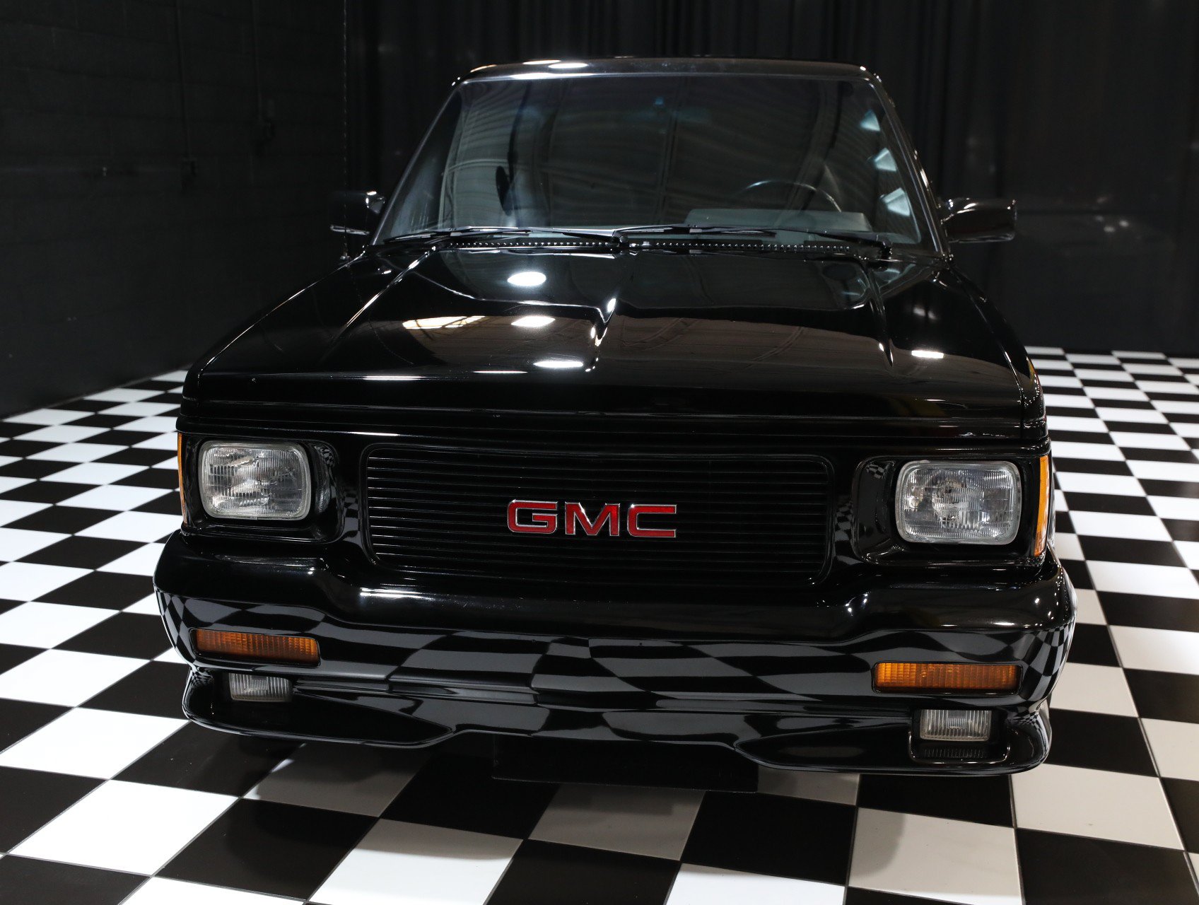 Used 1993 GMC Typhoon AWD/4WD image 12