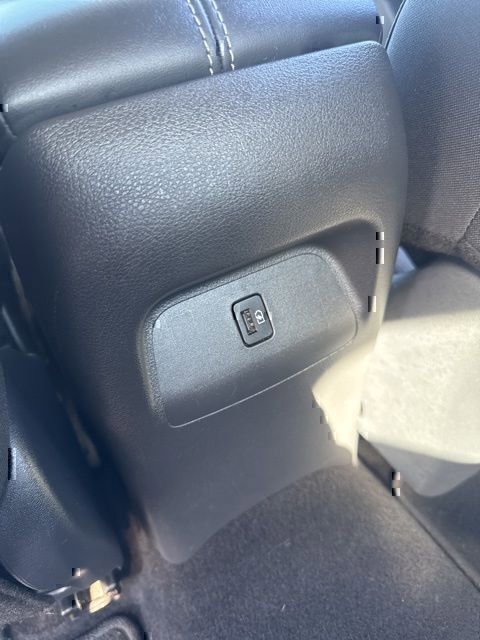 Used 2024 Nissan Sentra SV FWD image 14
