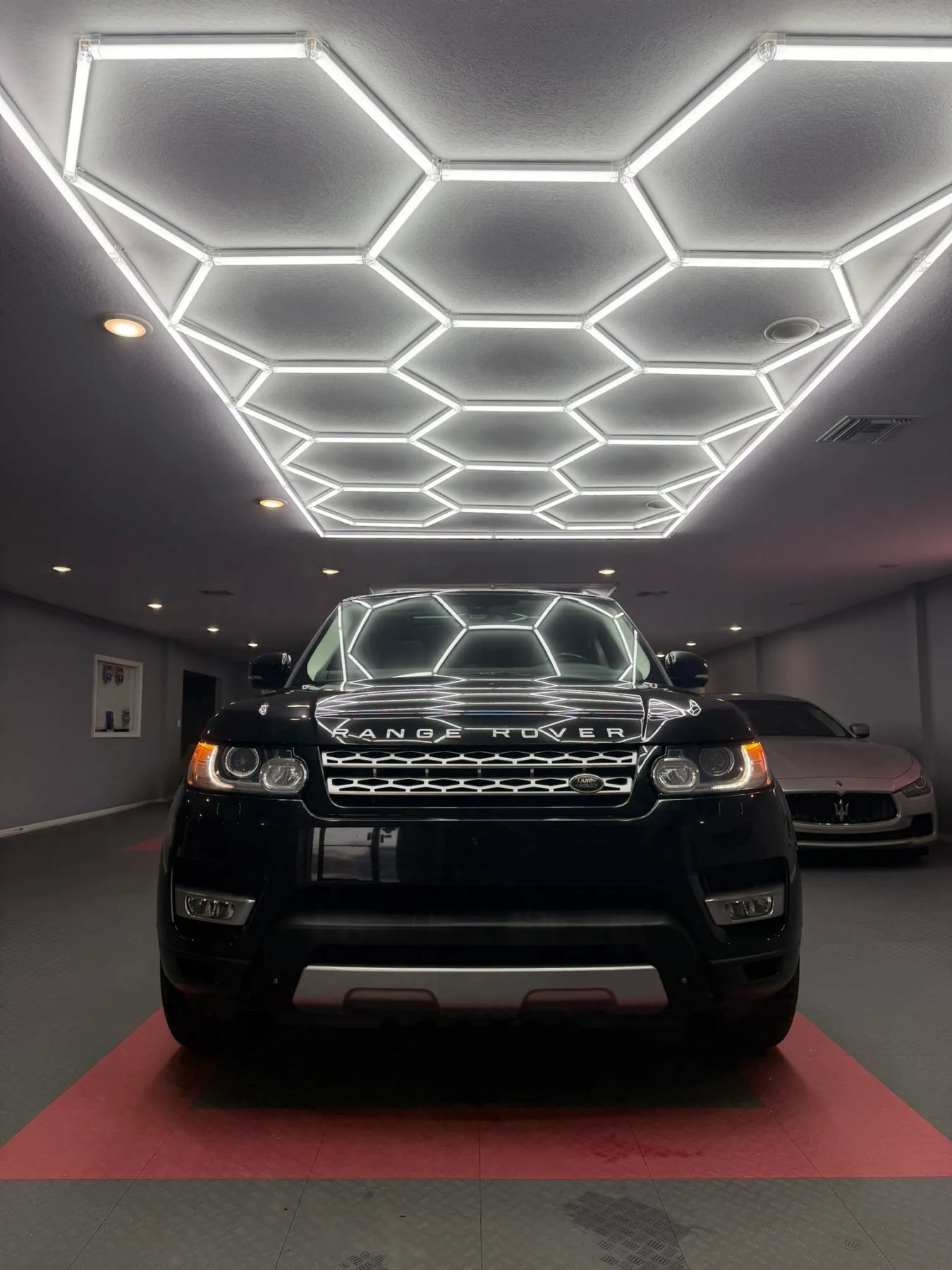 Used 2015 Land Rover Range Rover Sport Supercharged AWD/4WD image 8