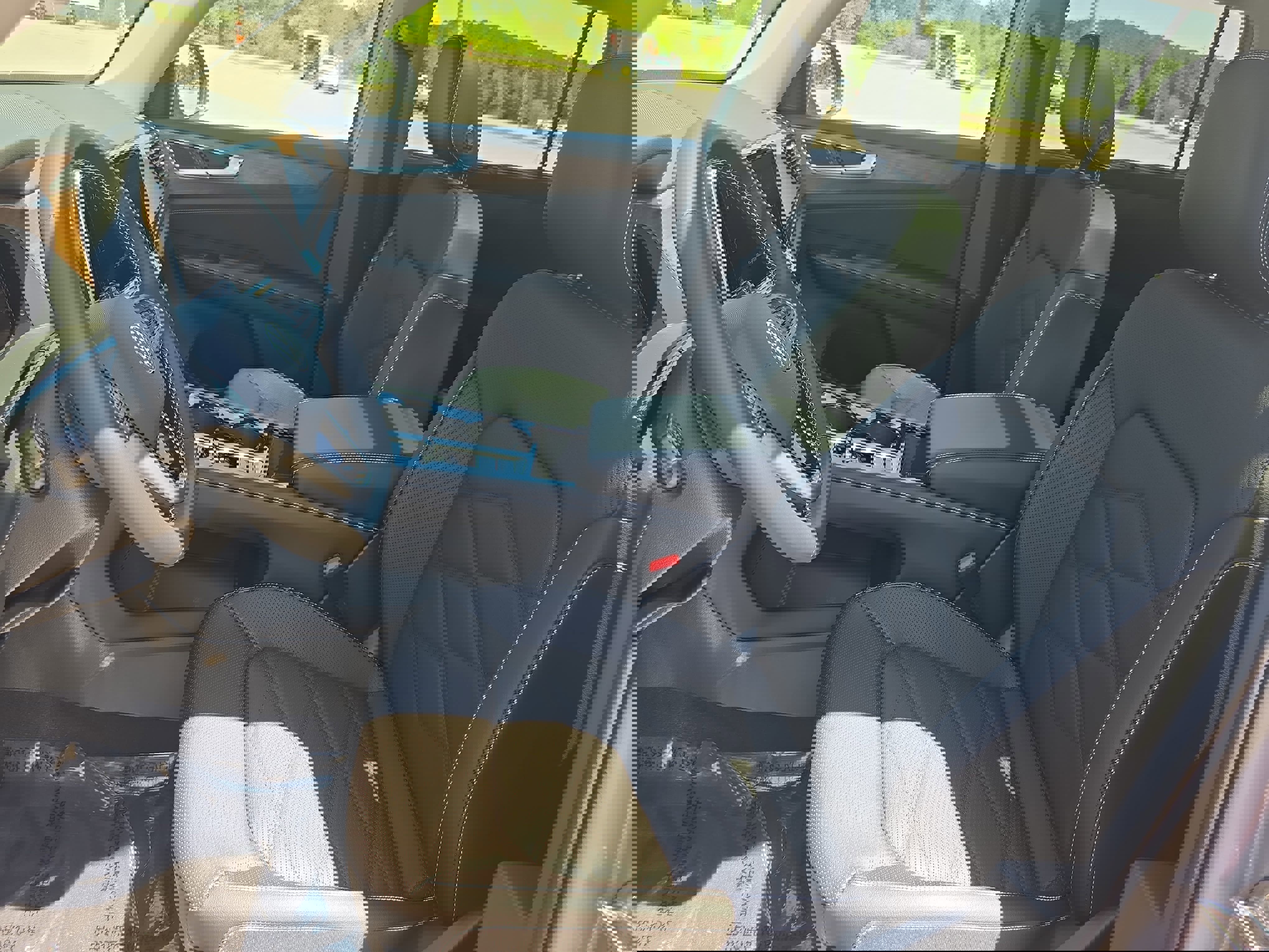 New 2026 Volkswagen Atlas SE image 13