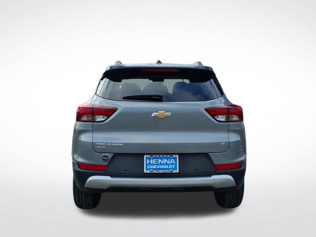 New 2026 Chevrolet TrailBlazer LT w/ Convenience Package AWD/4WD image 4