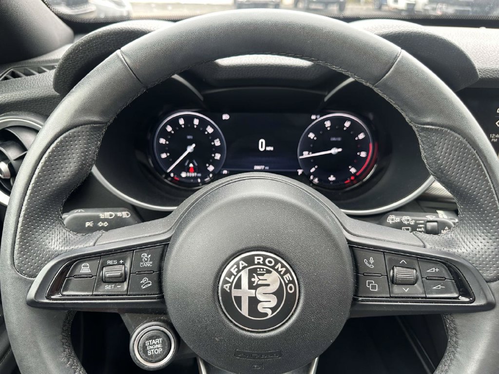 Used 2024 Alfa Romeo Stelvio Ti AWD/4WD image 24