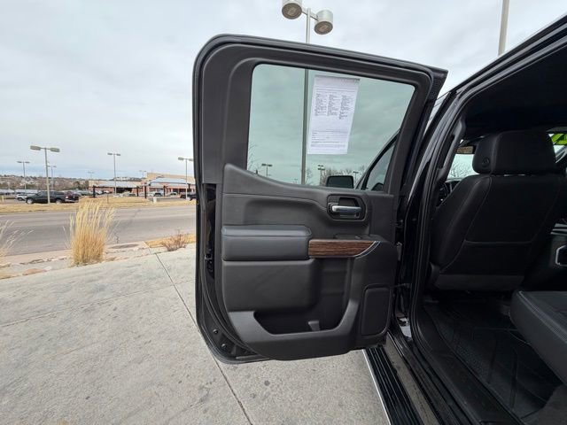 Used 2021 Chevrolet Silverado 1500 High Country image 23