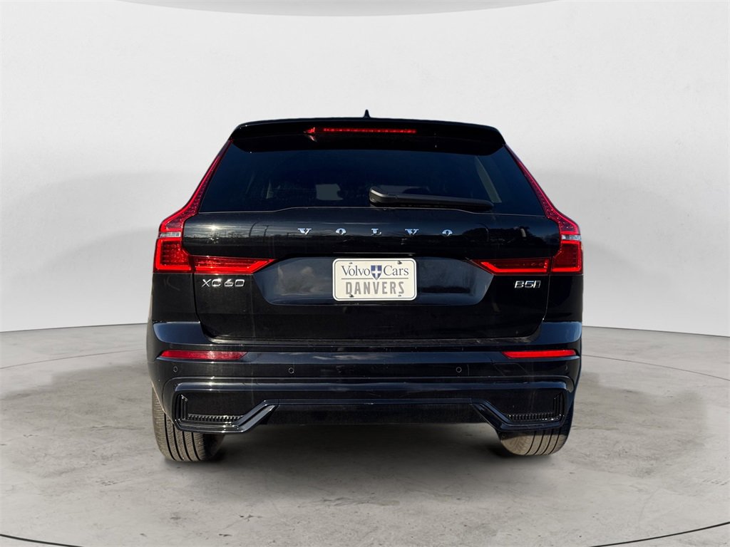Certified 2025 Volvo XC60 B5 Core image 29
