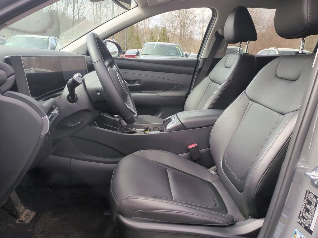 Certified 2025 Hyundai Tucson SEL AWD/4WD image 22