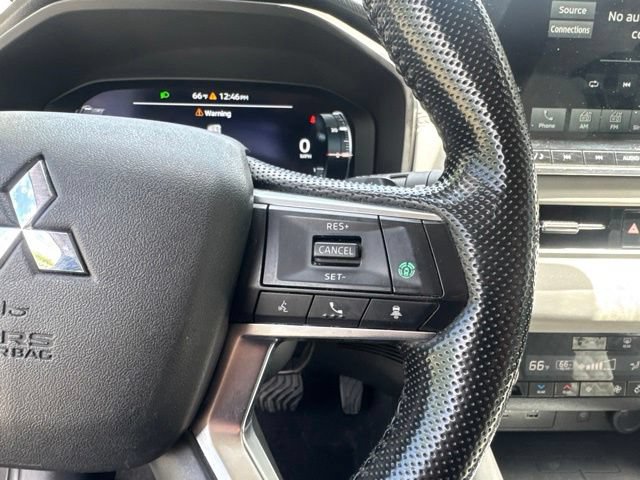 Used 2022 Mitsubishi Outlander SEL AWD/4WD image 12
