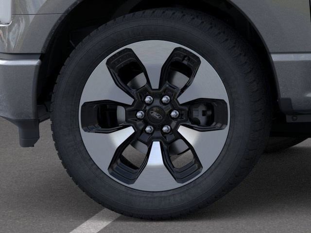 New 2025 Ford F150 Lightning Platinum AWD/4WD image 19