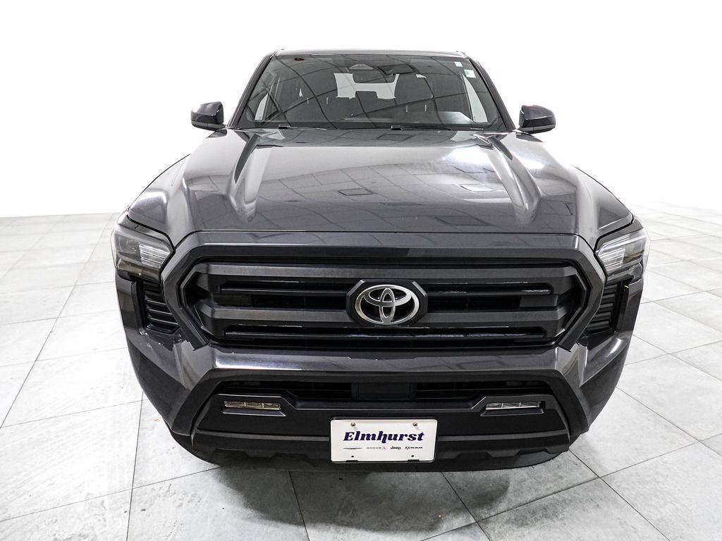Used 2024 Toyota Tacoma SR5 AWD/4WD image 2