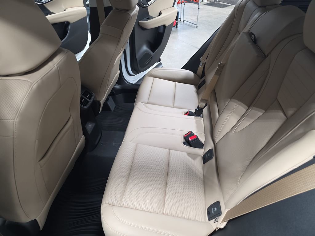 New 2026 Buick Envision Preferred image 14