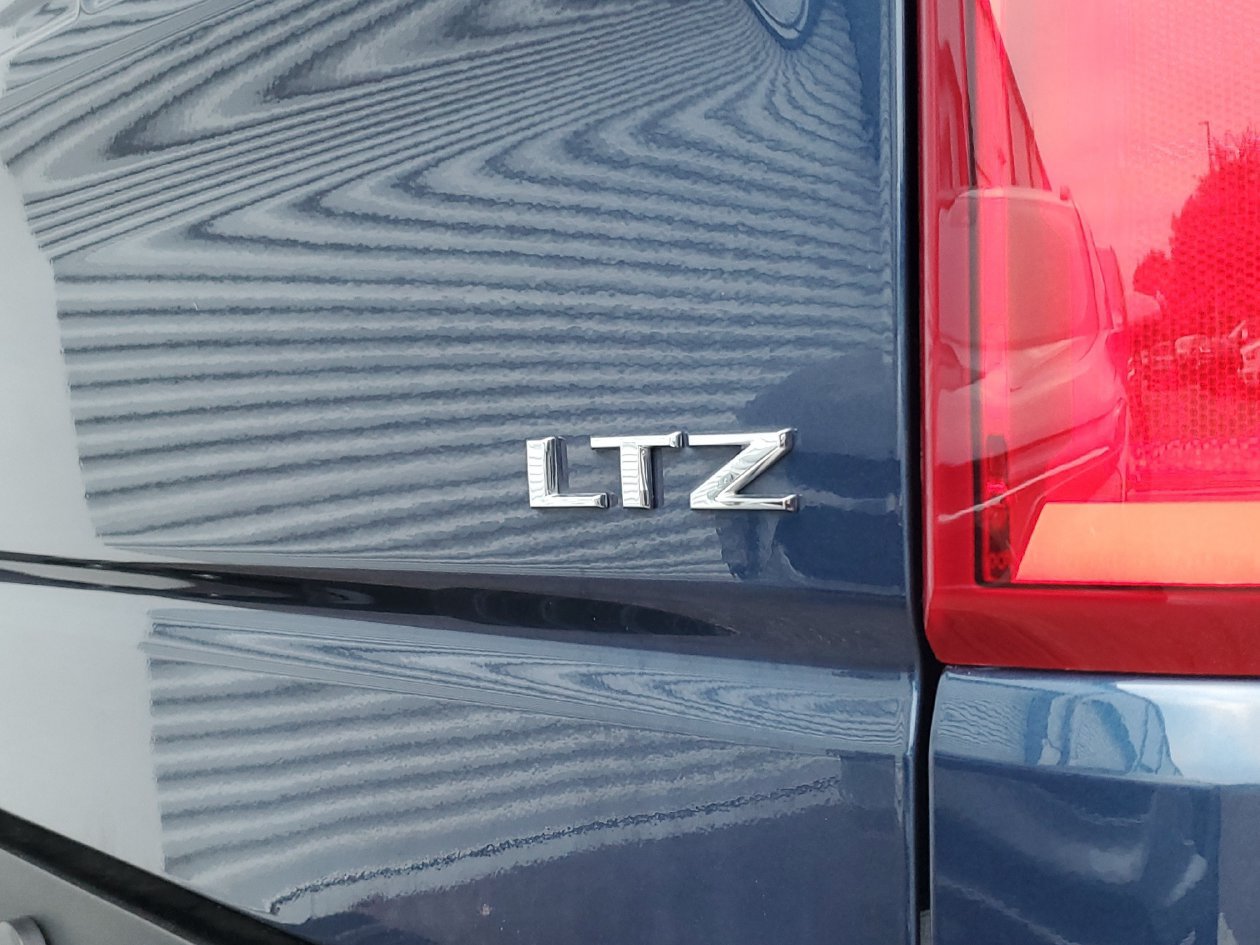 Used 2023 Chevrolet Silverado 1500 LTZ RWD image 8