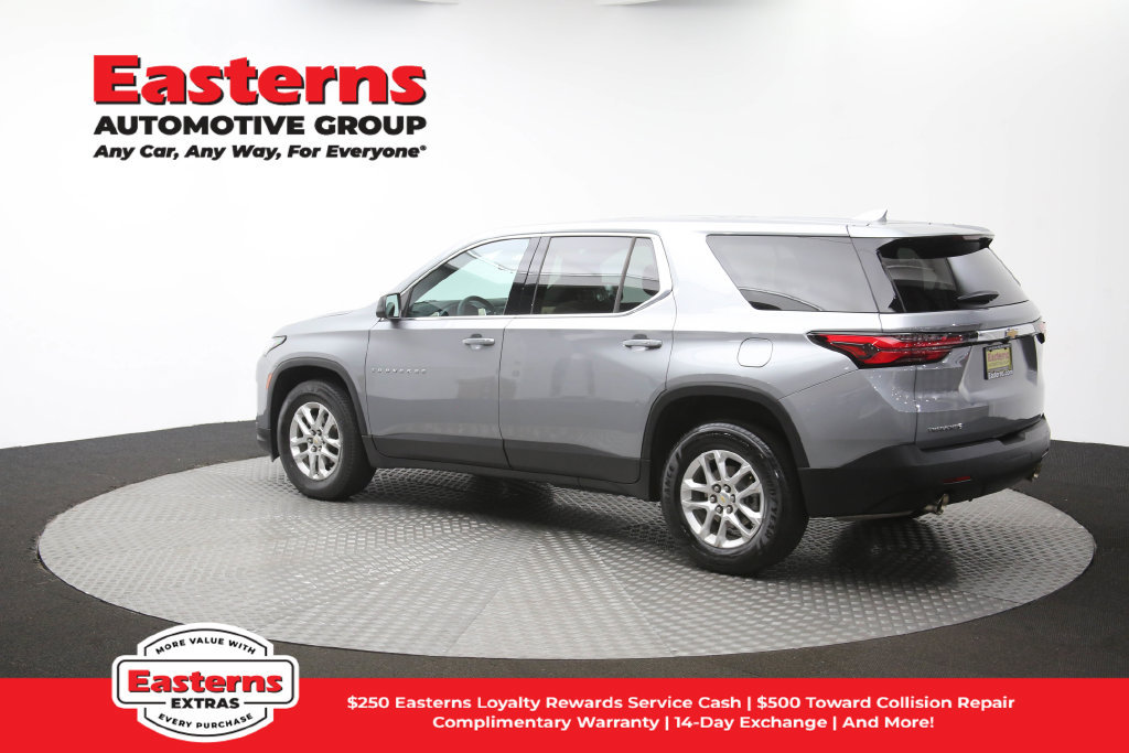 Used 2023 Chevrolet Traverse LS FWD image 63