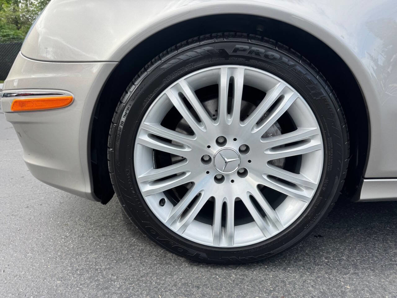 Used 2007 Mercedes-Benz E 350 Sedan image 19