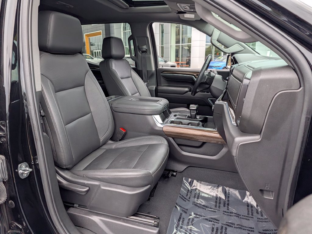 Used 2022 Chevrolet Silverado 1500 LT Trail Boss w/ LT Trail Boss Premium Package AWD/4WD image 25