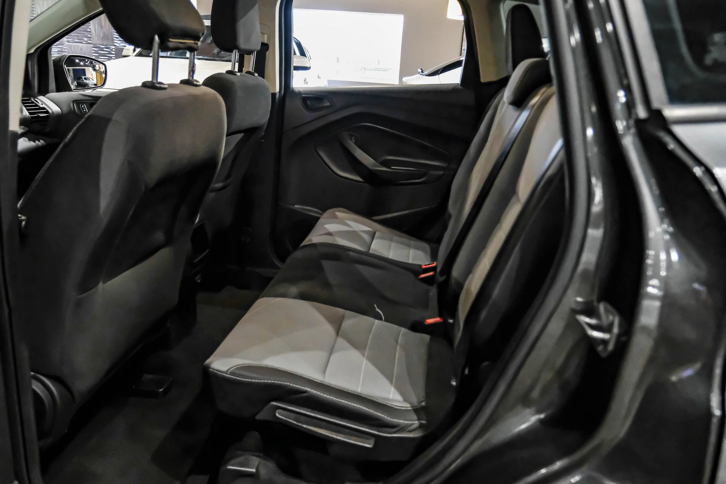 Used 2019 Ford Escape S FWD image 36