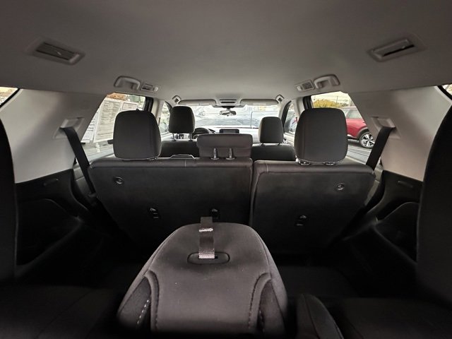 Used 2022 Nissan Pathfinder SV image 18