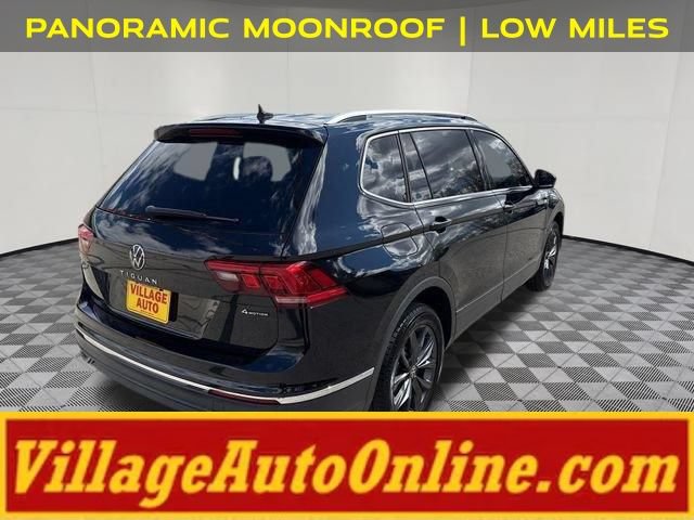 Used 2022 Volkswagen Tiguan SE w/ Panoramic Sunroof Package AWD/4WD image 4