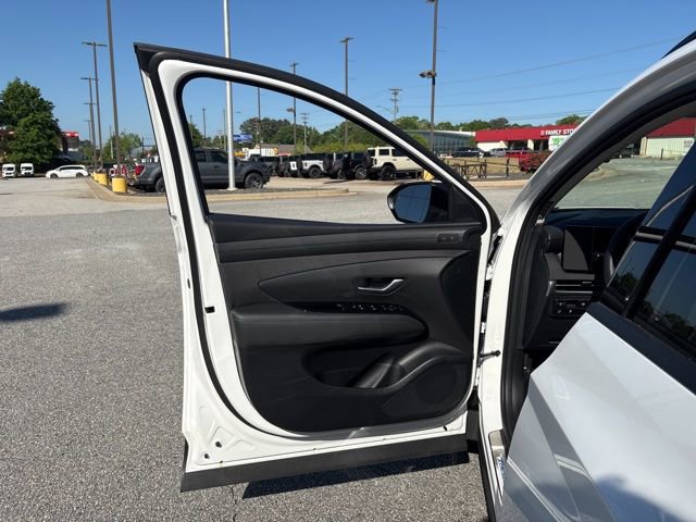 Used 2026 Hyundai Tucson Limited FWD image 10