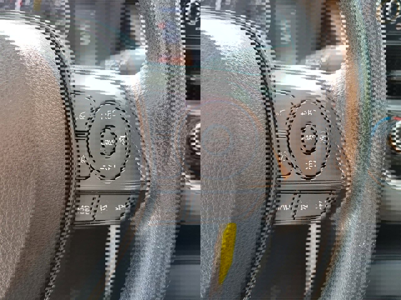 Used 2022 Toyota Corolla LE image 20