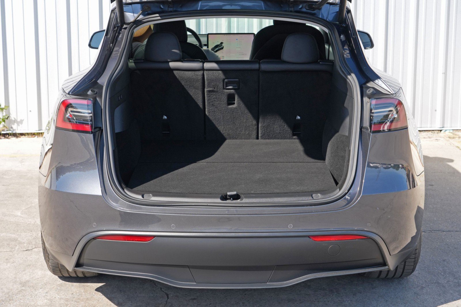 Used 2022 Tesla Model Y Performance image 10
