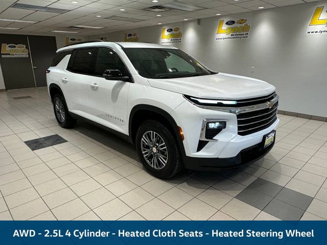 Used 2025 Chevrolet Traverse LT