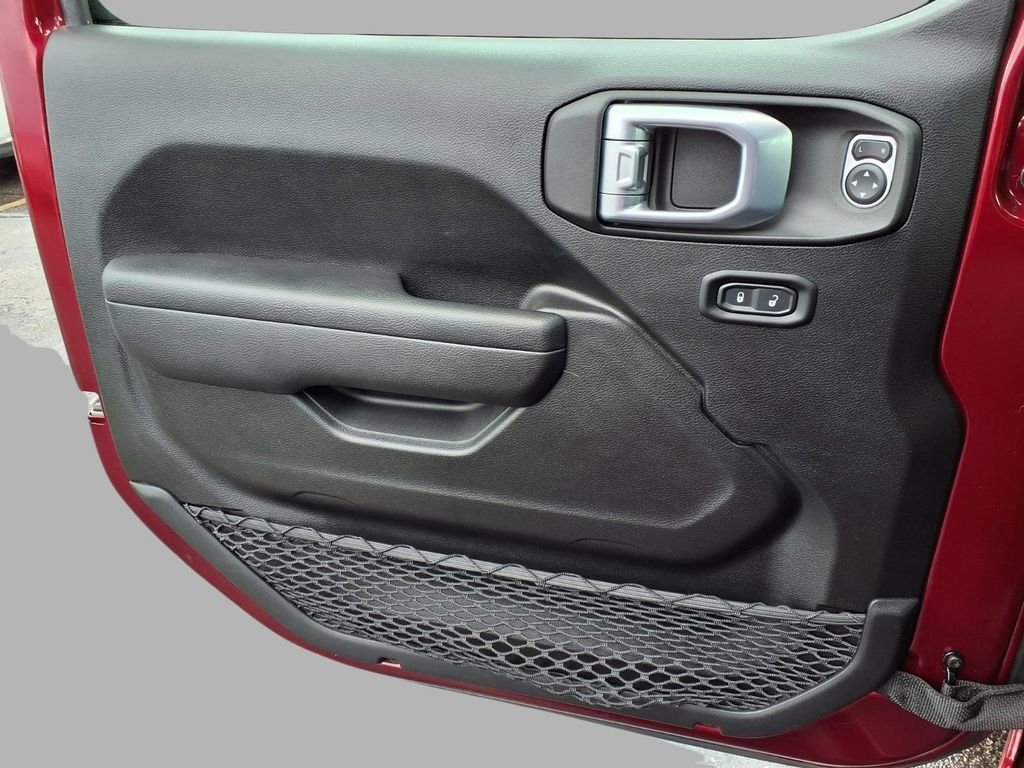 Used 2021 Jeep Wrangler Unlimited Sport image 18
