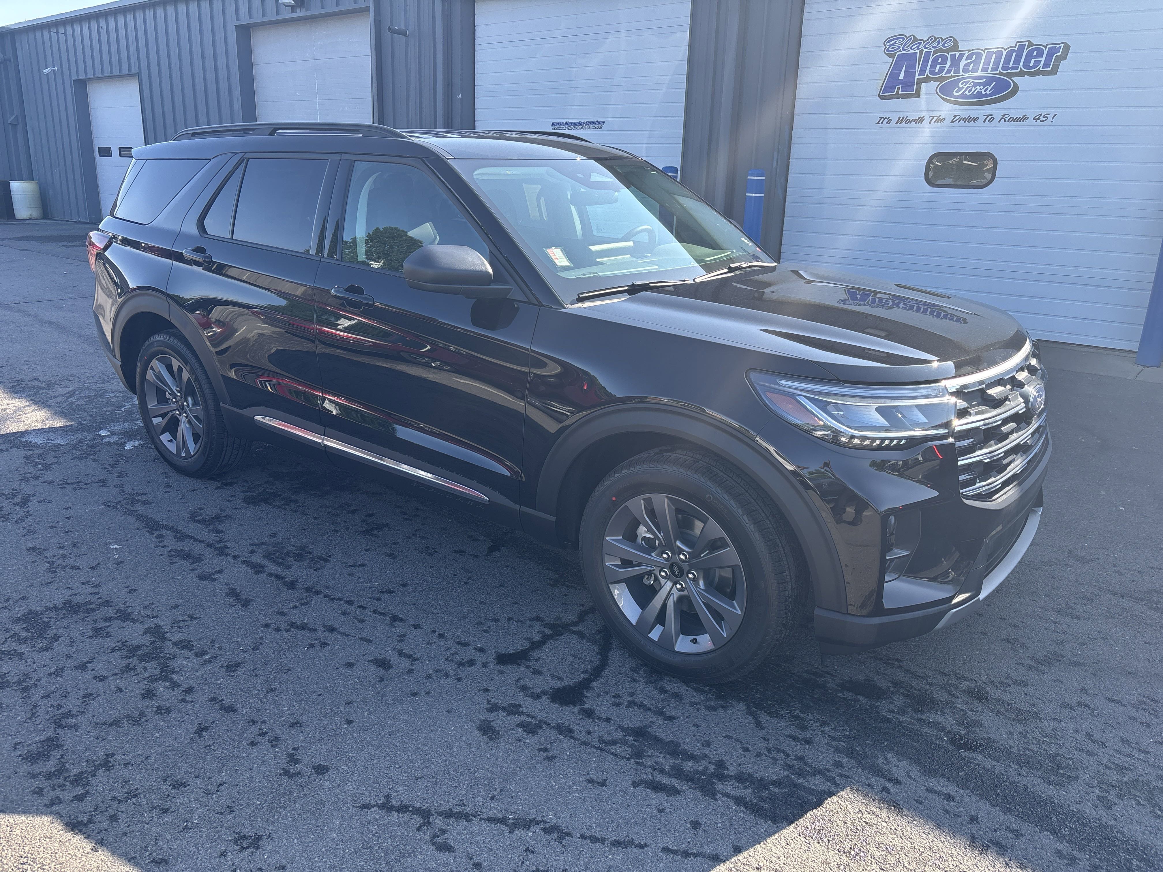 New 2025 Ford Explorer Active w/ Active Comfort Package