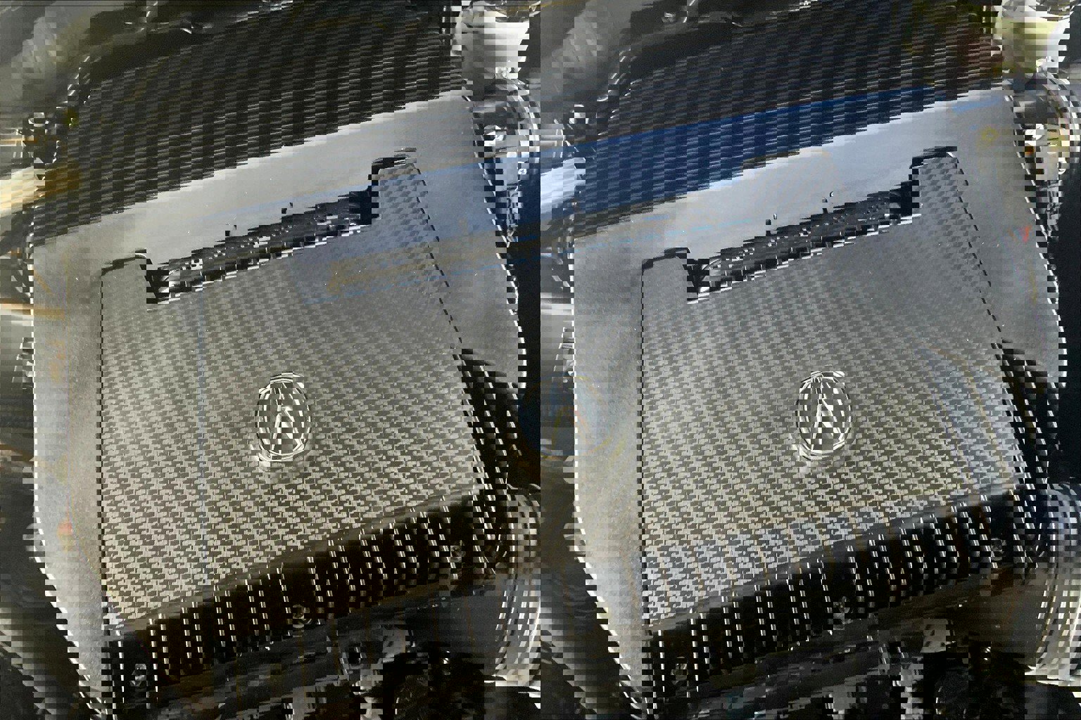 Used 2023 Acura MDX SH-AWD w/ Technology Package image 34