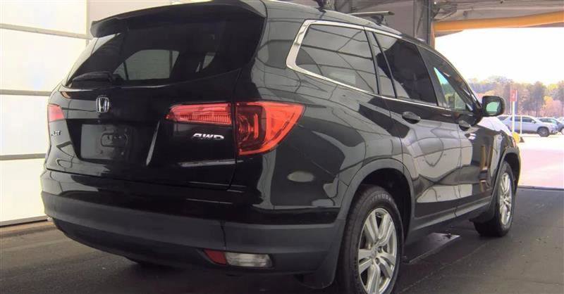 Used 2016 Honda Pilot LX image 3