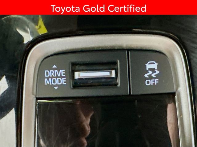 Certified 2024 Toyota Corolla SE image 16
