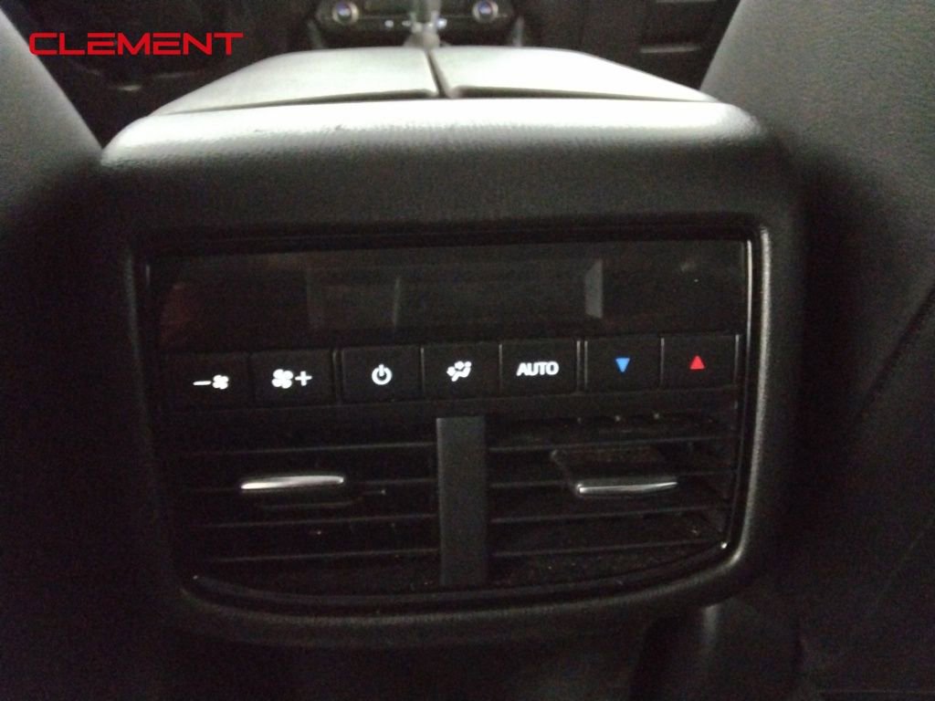 Used 2022 MAZDA CX-9 Touring w/ Touring Premium Package image 28