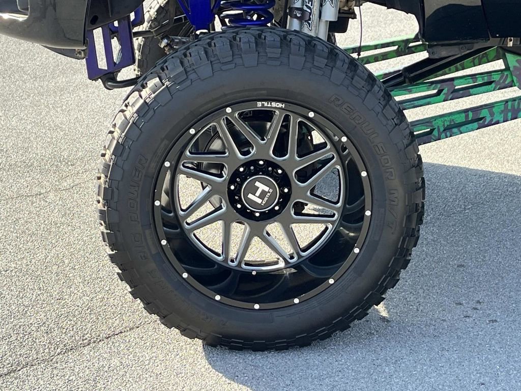 Used 2016 Ford F250 Platinum w/ FX4 Off-Road Package image 11