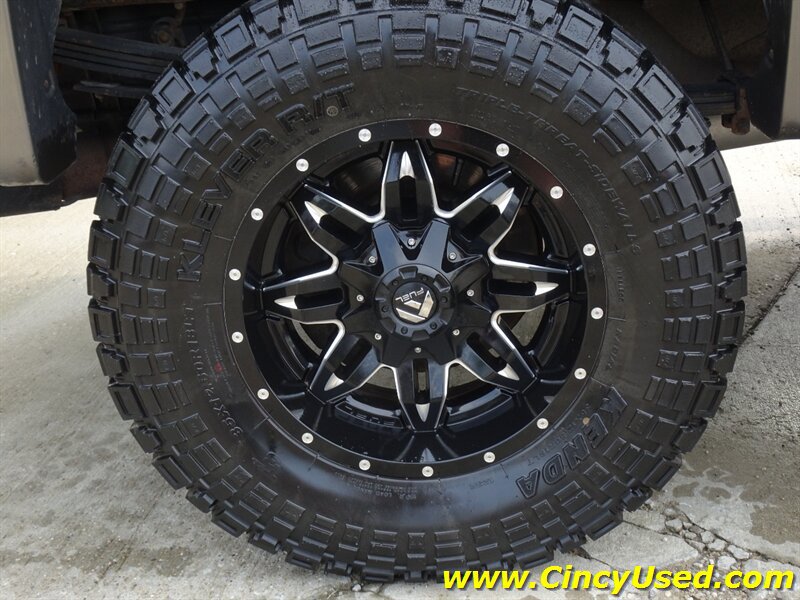 Used 2013 Chevrolet Silverado 2500 LT w/ Interior Plus Package AWD/4WD image 31