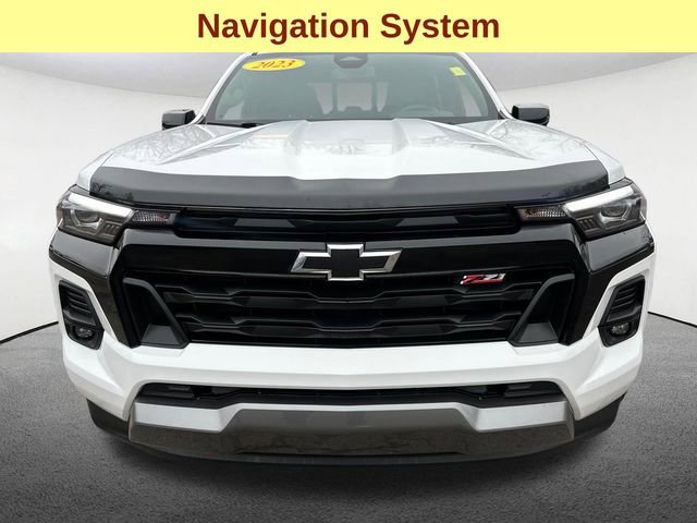 Used 2023 Chevrolet Colorado Z71 w/ Z71 Convenience Package 2 image 4