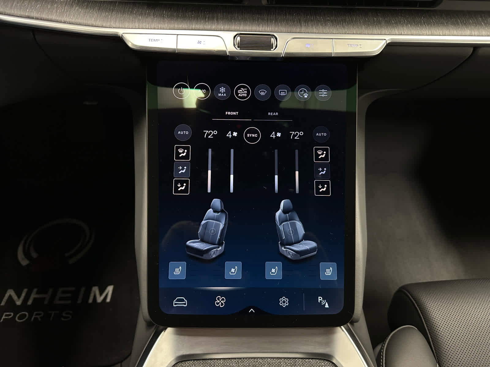 Used 2024 Lucid Air Touring image 31