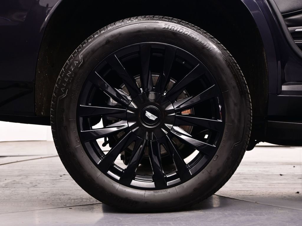 Used 2024 Cadillac Escalade Luxury RWD image 51