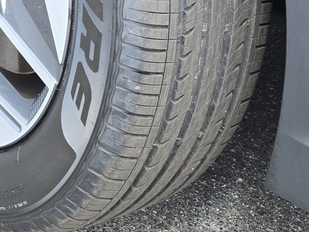 Used 2025 Hyundai Tucson SEL image 25