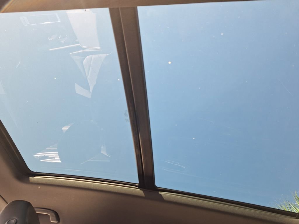 New 2026 Volkswagen Atlas Cross Sport SE image 22