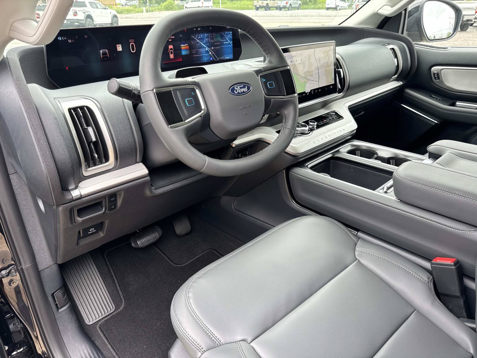 New 2026 Ford Expedition Active RWD image 9