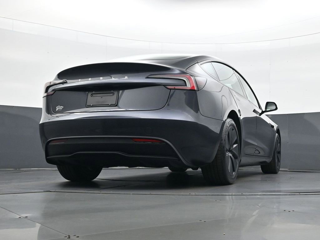 Used 2025 Tesla Model 3 Long Range image 28