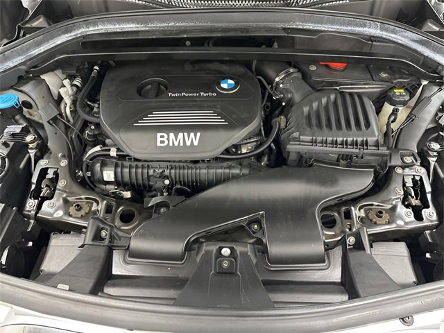 Used 2017 BMW X1 xDrive28i image 10