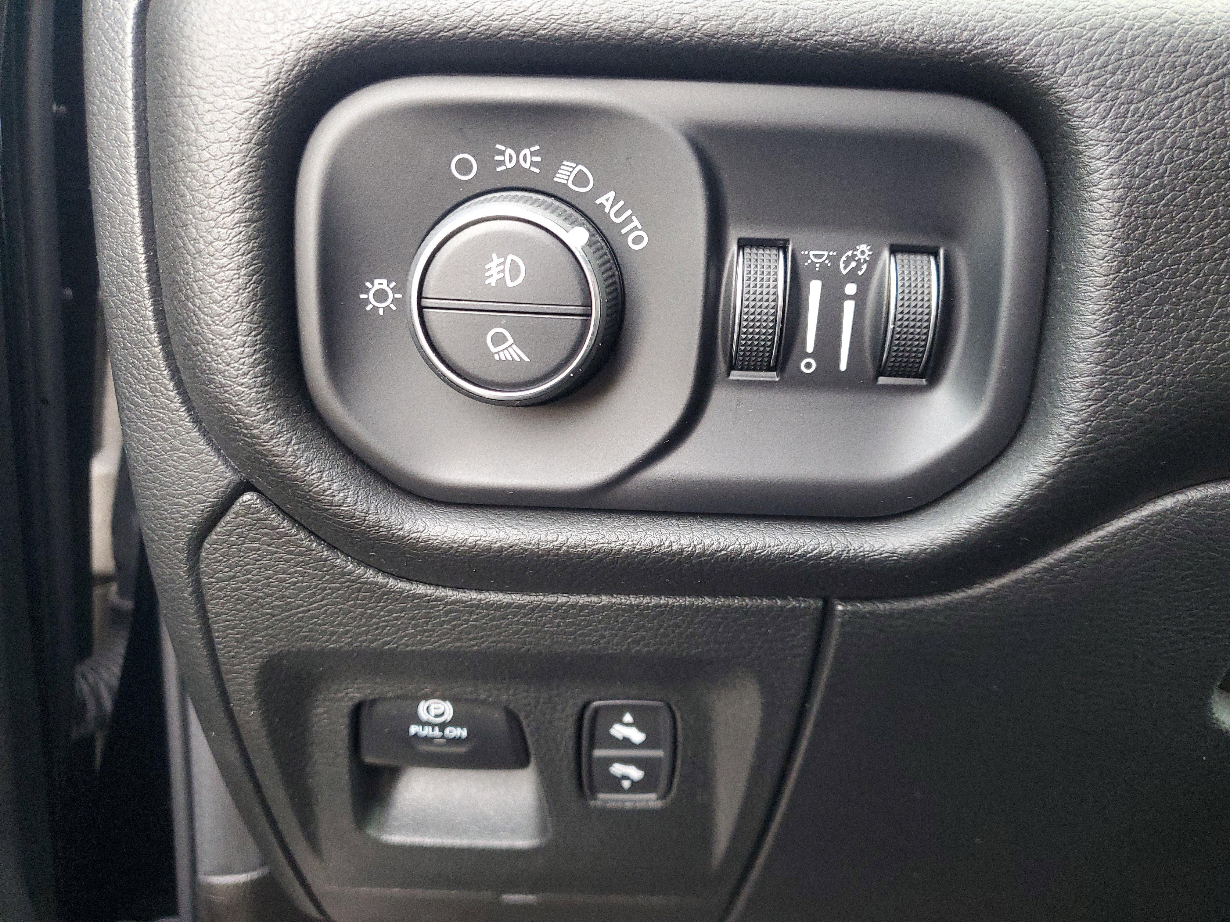 Used 2023 RAM 1500 Laramie image 20