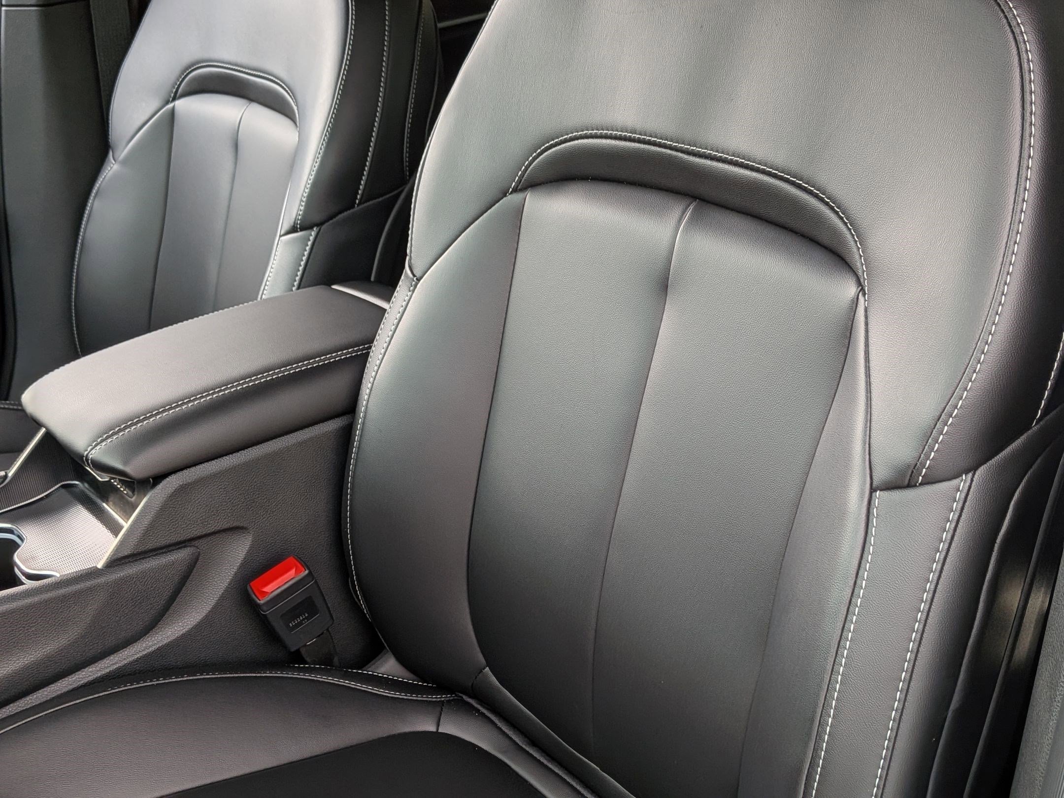 New 2025 Jeep Grand Cherokee Limited w/ Black Appearance Package image 15