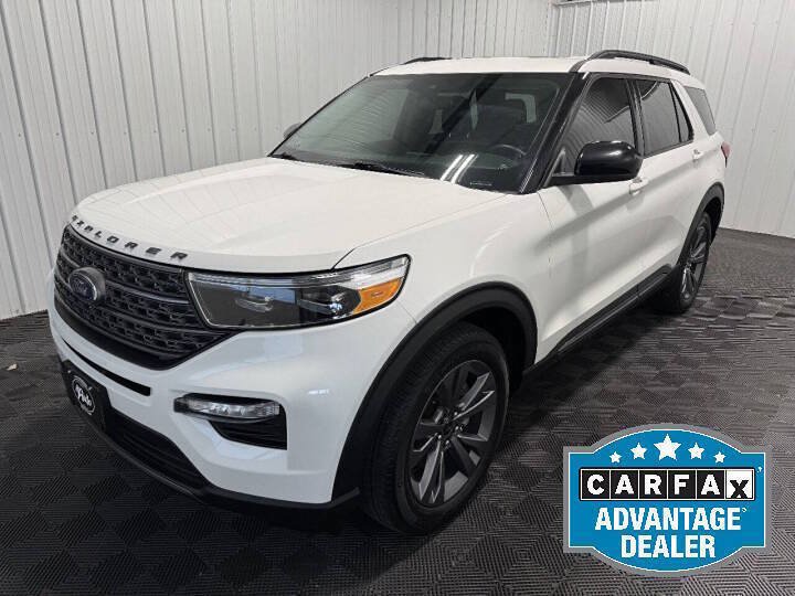 Used 2022 Ford Explorer XLT w/ XLT Sport Appearance Package