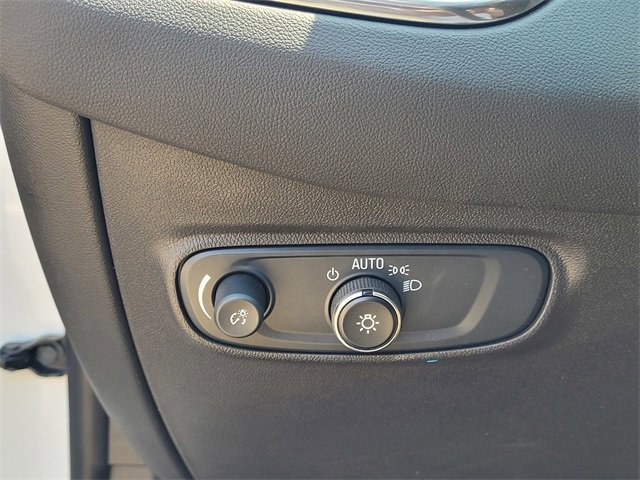 Used 2024 Chevrolet Equinox LT image 25