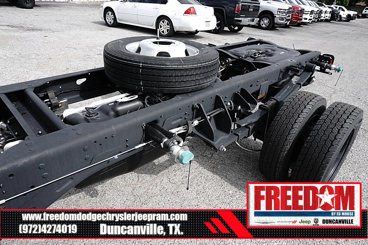 New 2026 RAM 4500 Tradesman w/ Cold Weather Group AWD/4WD image 43