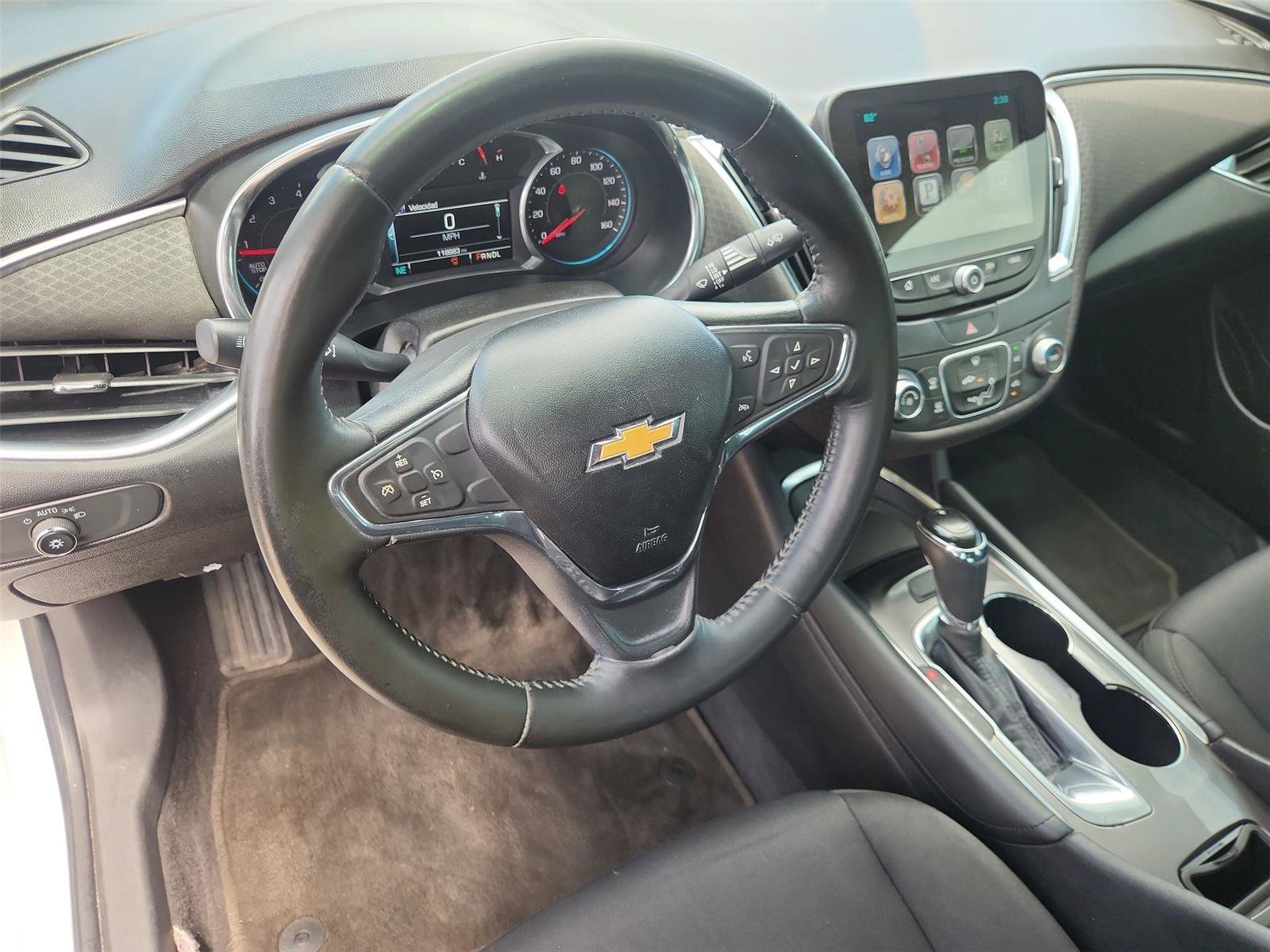 Used 2016 Chevrolet Malibu LT FWD image 10