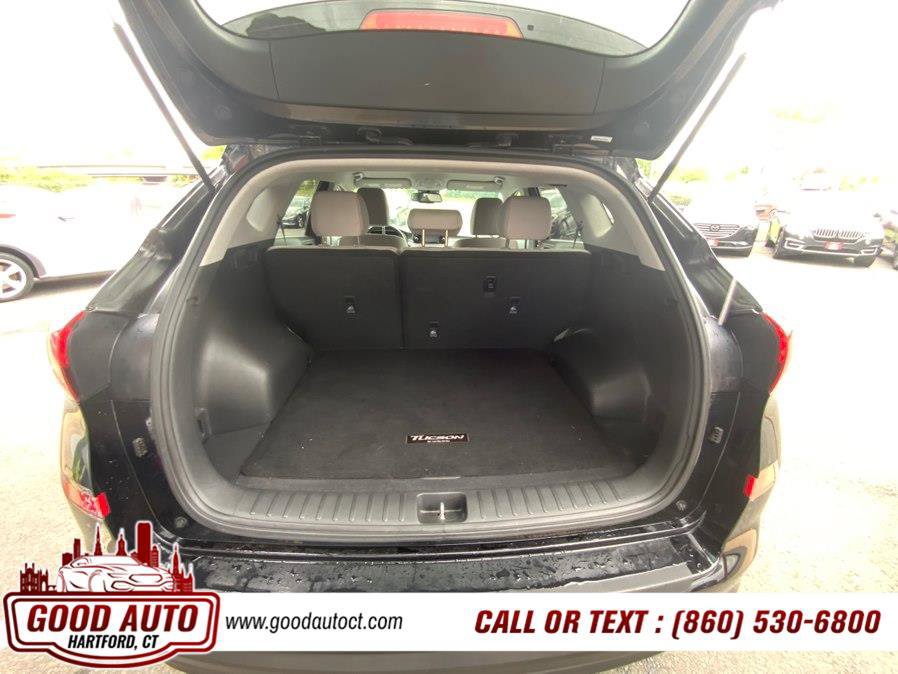 Used 2020 Hyundai Tucson Value w/ Winter Weather Package AWD/4WD image 17