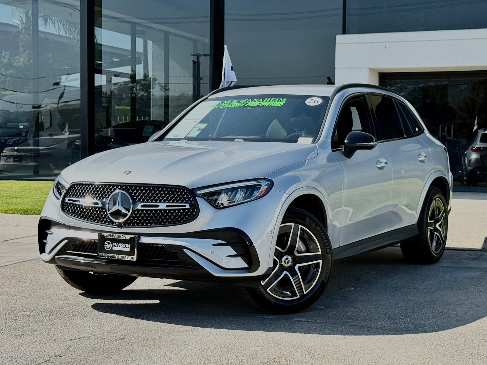 Used 2026 Mercedes-Benz GLC 300 image 3
