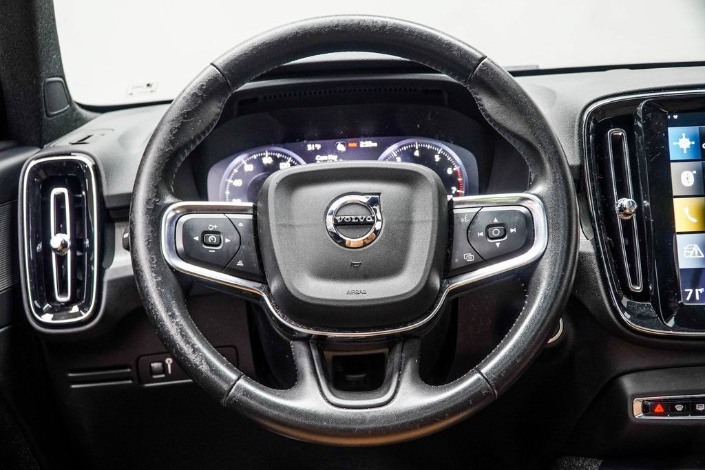 Used 2021 Volvo XC40 T5 Inscription w/ Climate Package AWD/4WD image 15